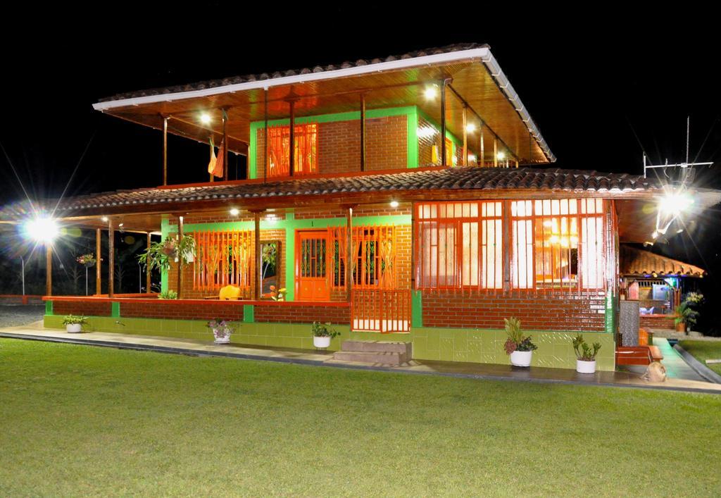 Finca La Gaviota Montenegro Exterior photo